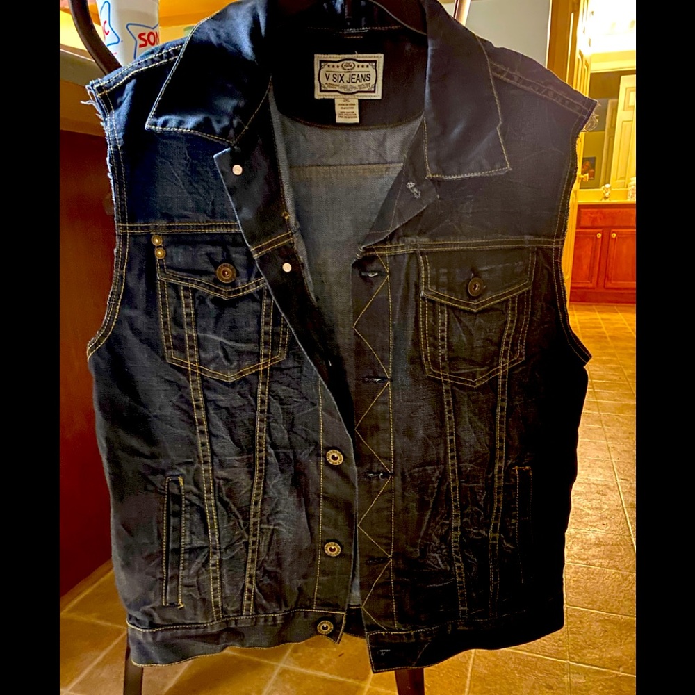 Sleeveless blue jean jacket! XXL